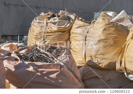 Waste of scrap electric wires removed during demolition work 120608522