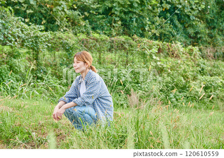 Fields and women, farmers, home gardens, rural life Fields and women, farmers, home gardens, rural life 120610559