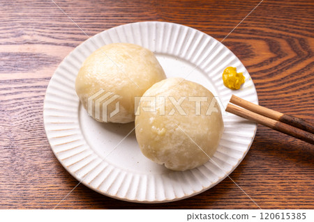 手工豬肉包子 120615385