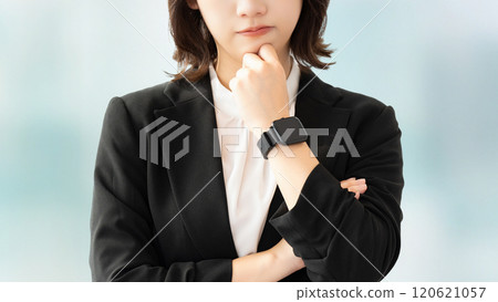 年輕女性/女商人的思考 120621057