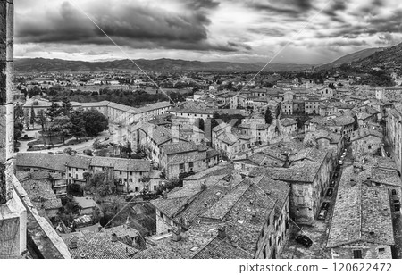 Panoramic view over the roofs of Gubbio, Italy 120622472