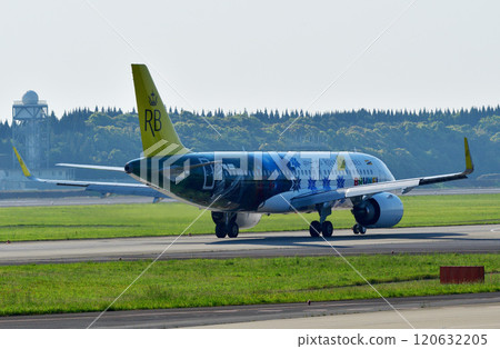 汶萊皇家 A321 成田滑行 120632205