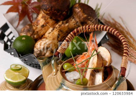 蒸蘑菇鍋 120633984