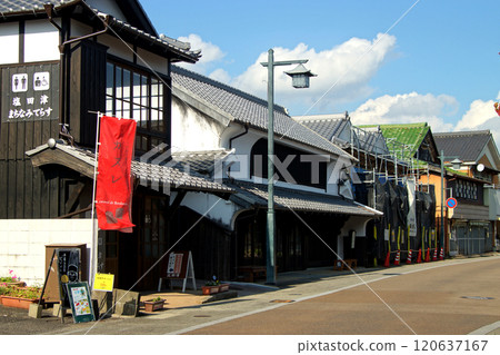 佐賀縣嬉野市鹽田津傳統建築群保存地區街景 佐賀縣嬉野市鹽田津傳統建築群保存地區街景 120637167