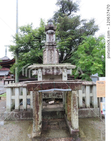 Todasan Kakurinji Temple in Kakogawa City, Hyogo Prefecture, a temple that is said to have been founded by Prince Shotoku 120637470