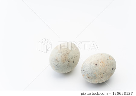 Whole century eggs 120638127