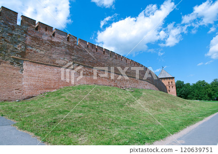 Veliky Novgorod.Novgorod Kremlin. Veliky Novgorod.Novgorod Kremlin. 120639751