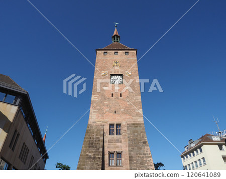 Weisser Turm white tower in Nuernberg 120641089