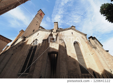 San Francesco transl. St Francis church in Bologna 120641122