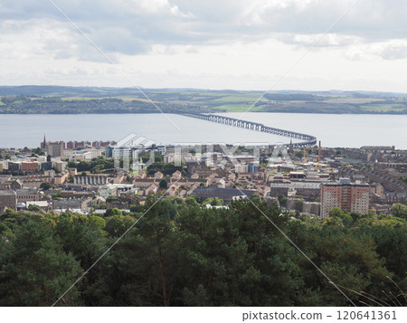 Aerial view of Dundee from Law hill Aerial view of Dundee from Law hill 120641361