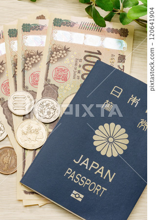 日本護照和金錢 日本護照和金錢 120641904