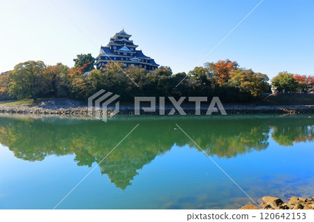 【岡山縣】岡山城和黃葉旭川(令和大整修後) 【岡山縣】岡山城和黃葉旭川(令和大整修後) 120642153