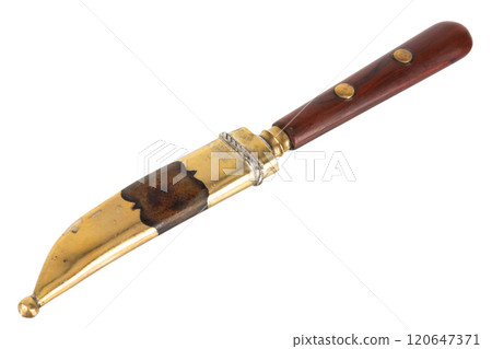 Retro vintage knife 120647371