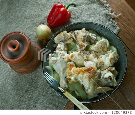 french stewed potatoes with chicken. french stewed potatoes with chicken. 120649378