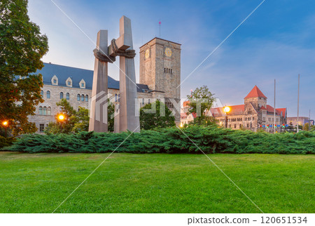 Stone tower of the Imperial Castle at dawn, Poznan, Poland 120651534