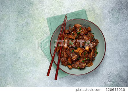 bulgogi, with mushrooms, with sesame seeds and green onions, Korean cuisine, homemade, no people, 120653010