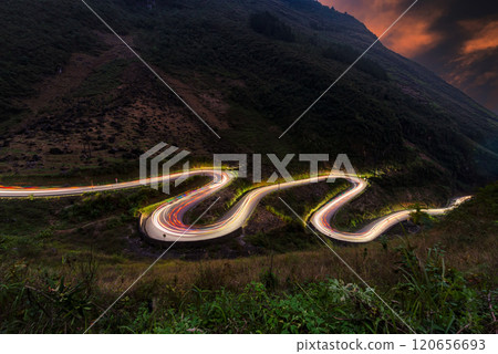 Tham Ma Slope, Dong Van, Ha Giang, Viet Nam Tham Ma Slope, Dong Van, Ha Giang, Viet Nam 120656693