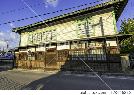 長野縣上田市 上田常隆製絲廠事務所及業主住宅 長野縣上田市 上田常隆製絲廠事務所及業主住宅 120656830