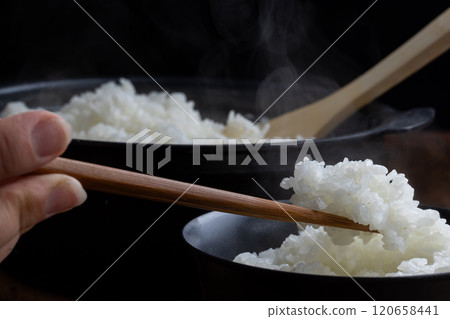 剛煮好的米飯 日本米飯 120658441