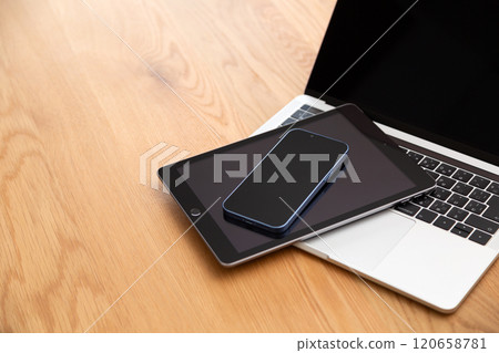 個人電腦、智慧型手機、平板電腦 120658781