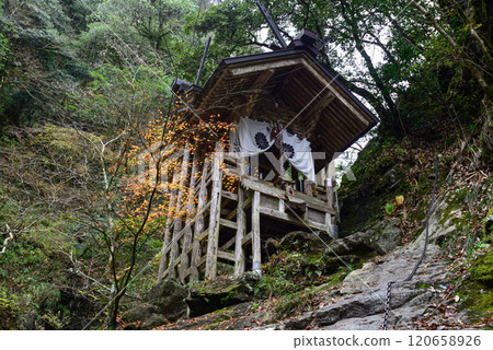 Amanoiwato Shrine (Iwatoyama) Amanoiwato Shrine (Iwatoyama) 120658926