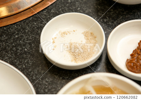 salt on a plate. Korean BBQ salt 120662082