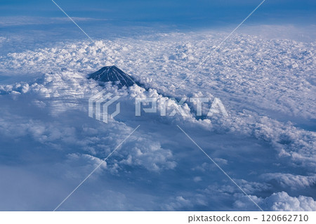 Unkai and Mt. Fuji Unkai and Mt. Fuji 120662710