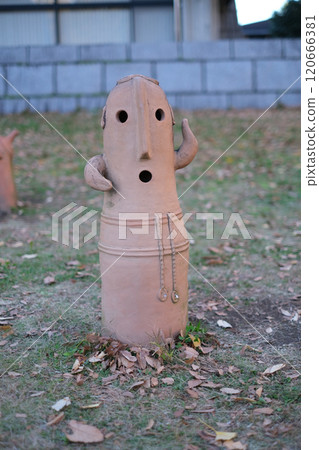 Haniwa Haniwa Haniwa Haniwa Haniwa Haniwa 120666381