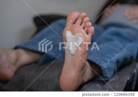 Pregnant woman on a hardware pedicure procedure in a beauty salon.  120666398