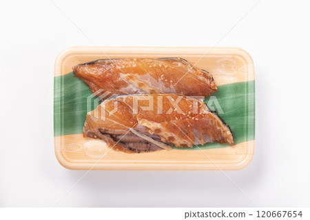 [Domestic] Silver snapper marinated in mirin 120667654