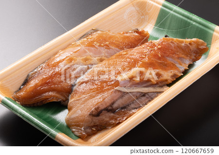 [Domestic] Silver snapper marinated in mirin 120667659