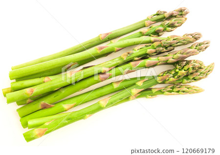 Green asparagus on white background 120669179