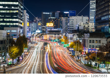 Seoul Namdaemun (Sungnyemun) and Sejongdaero at night 120673555