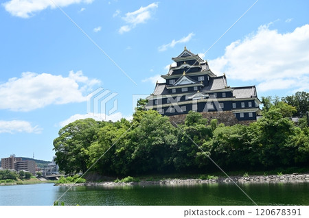 岡山城樓和旭川 岡山城樓和旭川 120678391