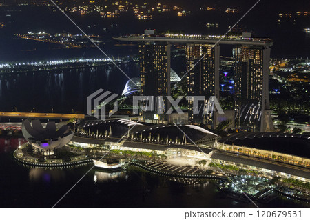 The Marina Bay Sands in Singapore by night The Marina Bay Sands in Singapore by night 120679531