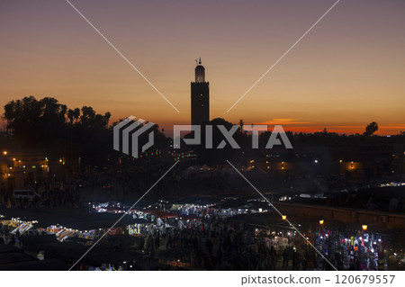 Jemaa el-Fnaa at sunset in Marrakesh 120679557