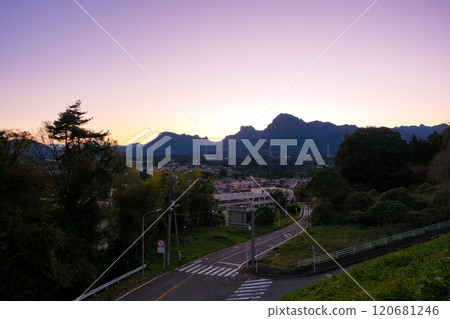 Mount Myogi at dusk, Gunma Prefecture Mount Myogi at dusk, Gunma Prefecture 120681246