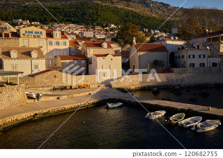 Old houses in Dubrovnik city, Croatia Old houses in Dubrovnik city, Croatia 120682755