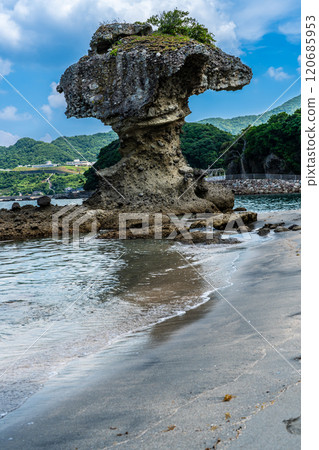 Apple Rock (Umbrella Rock) Kakidomari Coast Nagasaki Sunset Road [Nagasaki City] 120685953