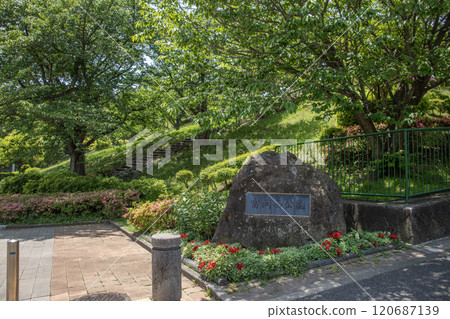 神奈川縣橫濱市金澤區富岡西富岡西公園 120687139
