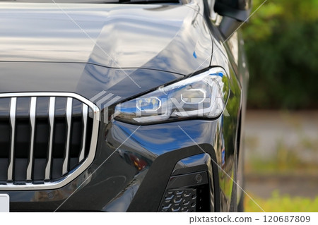 汽車大燈圖像 120687809