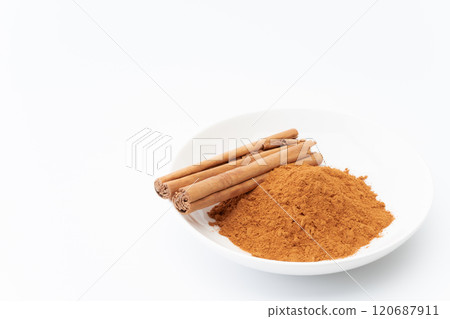 Cinnamon powder and cinnamon stick Cinnamon powder and cinnamon stick 120687911