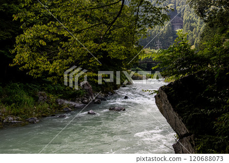 Ontake Valley lit up by fresh greenery 120688073
