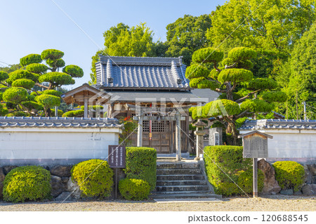 宮道神社（京都市山科區甘修寺仁王町） 120688545