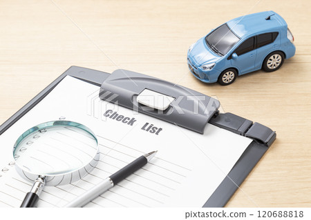 檢查表和汽車 120688818