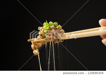 Natto, stringy natto, picking up natto with chopsticks Natto, stringy natto, picking up natto with chopsticks 120690304