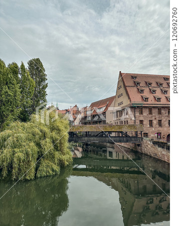 Hangmans Bridge Henkersteg  in the center of the old town of Nuremberg. 120692760