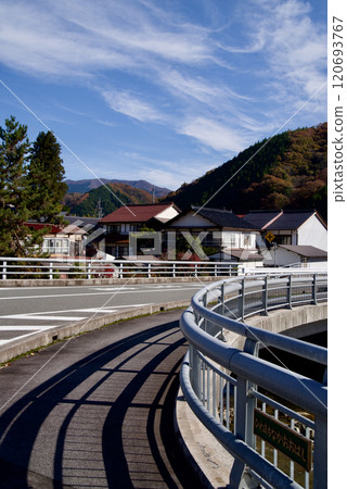 Bridge, blue sky and clouds, cirrus clouds, Fukuda Head 120693767