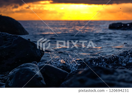 <Dawn Scenery> Sunrise at Abumise Lava Coast <Dawn Scenery> Sunrise at Abumise Lava Coast 120694231