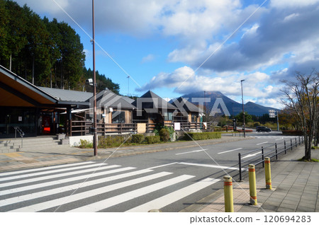 Roadside Station Yufuin 120694283